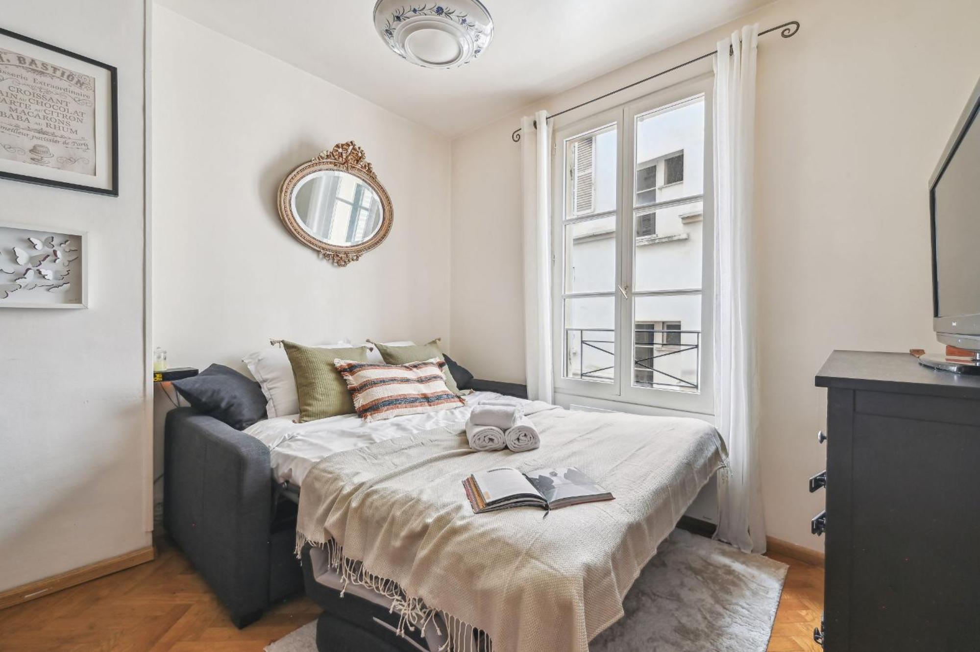 Eiffel Tower & Hotel Des Invalides - 1Br - Cityapartmentstay Paris Luaran gambar
